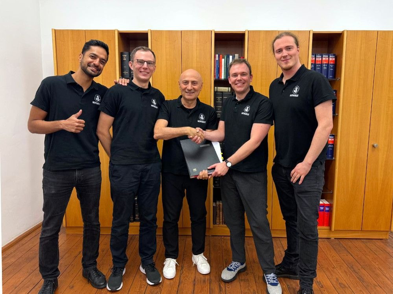 Innovatives Tech-Start-up Semanux wird Teil der alfa-Unternehmensgruppe / Erweiterung des barrierefreien Angebots von alfatraining, alfaview und EML durch intelligente Softwarelösungen von Semanux - Foto: presseportal.de