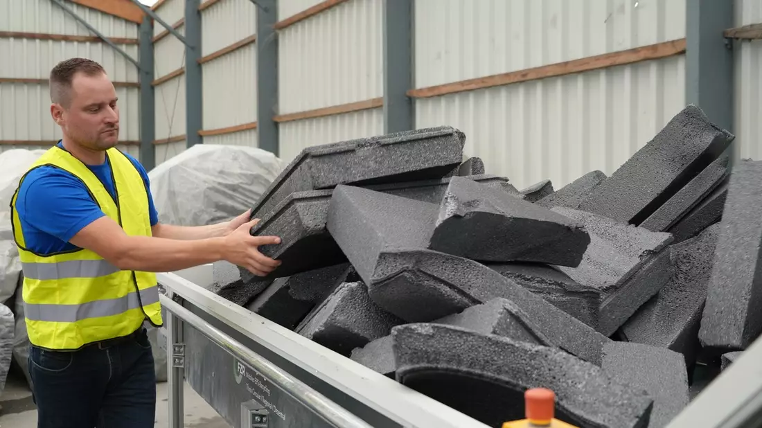 Neue Conversio-Studie: Hohe Recyclingrate und effizientes Rücknahmesystem von EPS-Verschnitten auf Baustellen - Bild: presseportal.de