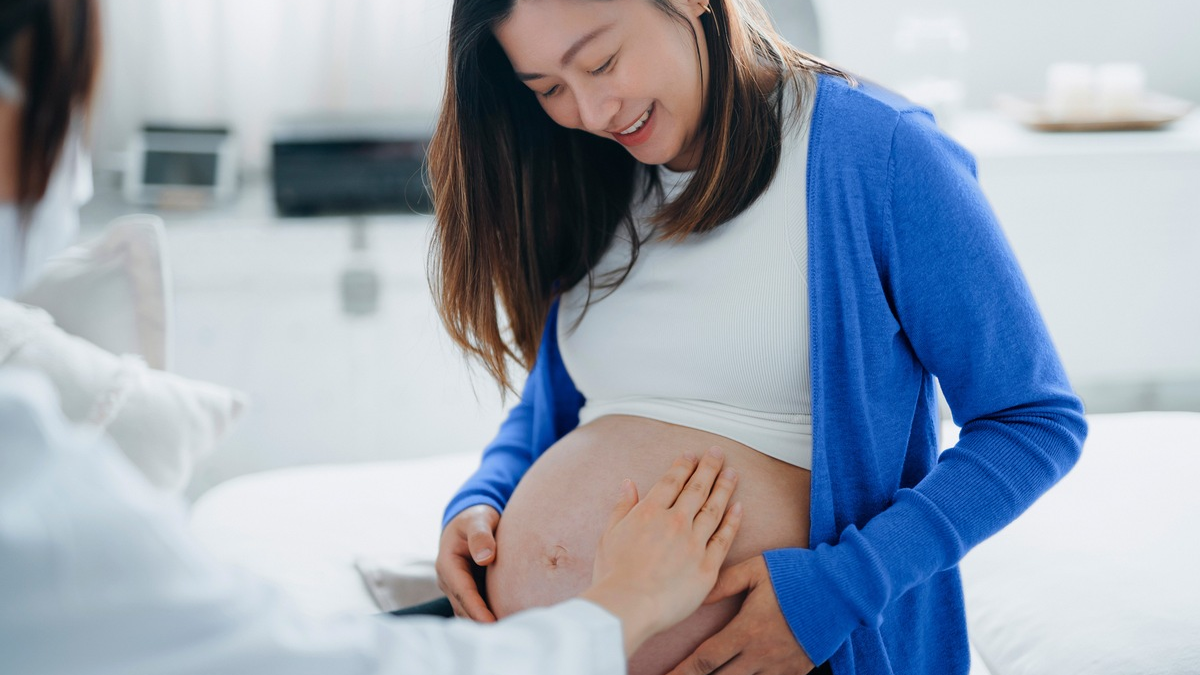 Neugeborene ab Geburt vor RSV schützen / Experte warnt vor RSV-Erkrankungswelle in Herbst und Winter - Foto: presseportal.de