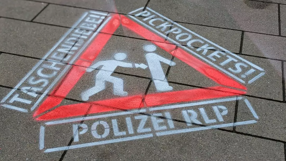 POL-PPWP: Achtung, Taschendiebe! - Bild: presseportal.de