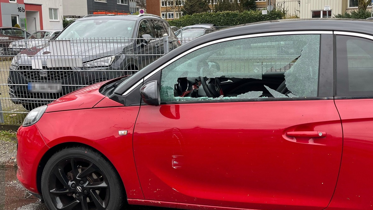 POL-RBK: Bergisch Gladbach - Verkehrskommissariat sucht Zeugen nach Unfallflucht in der Innenstadt - Foto: presseportal.de