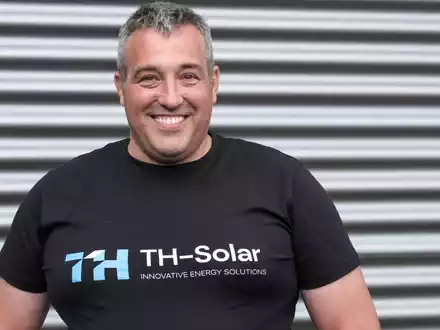 TH-Solar GmbH: Abwechslungsreiche Arbeit in eingespieltem Team - so macht Handwerk wieder Spaß - Foto: presseportal.de