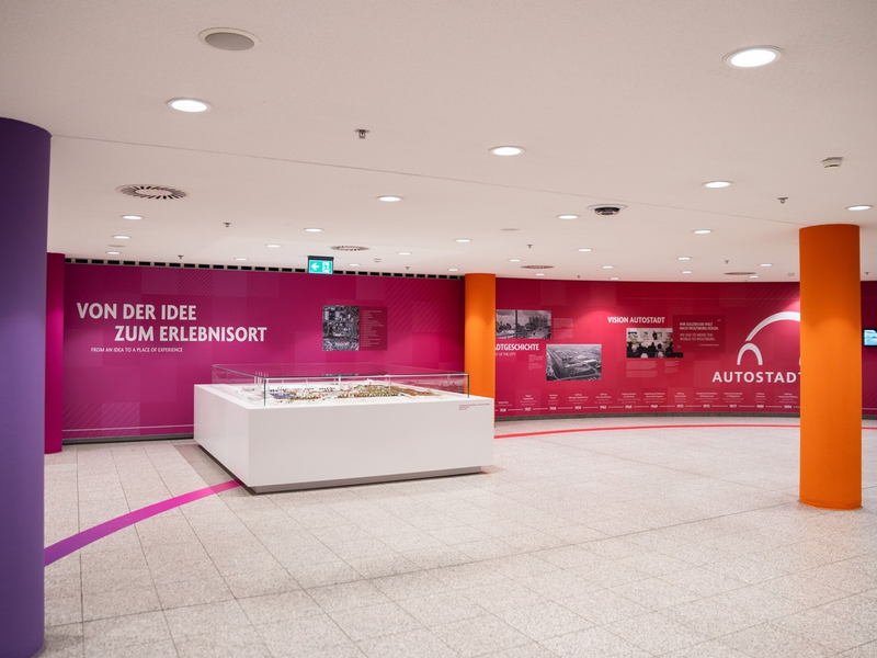 Von der Idee zum Erlebnisort: Chronologie zeigt Highlights aus fast 25 Jahren Autostadt - Foto: presseportal.de