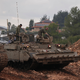 Israels Armee ist nach eigenen Angaben weiterhin im Süden des Nachbarlandes im Einsatz.  - Foto: Ohad Zwigenberg/AP