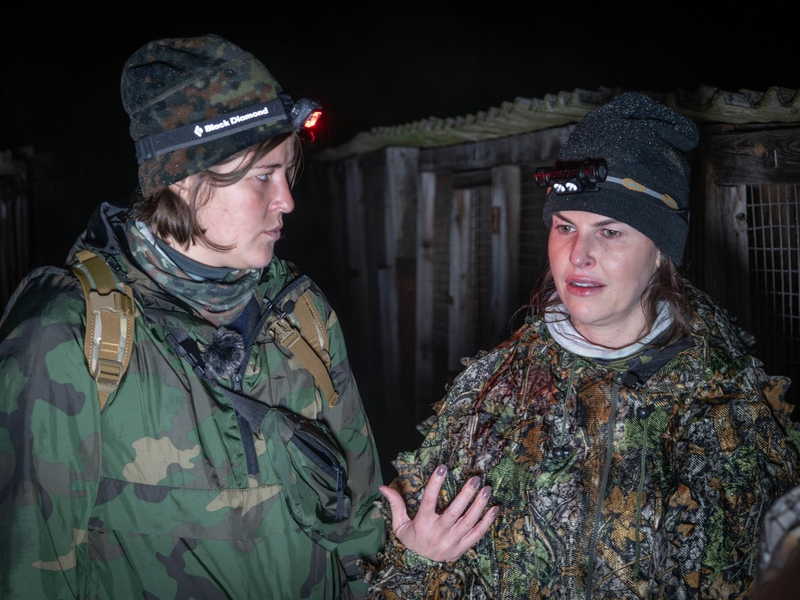 Podcasterin und Comedienne Ines Anioli rettet zusammen mit ANINOVA Tiere aus polnischer Pelzfarm - Foto: presseportal.de