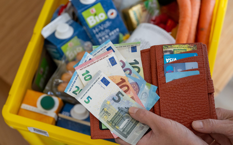 Mehr Kaufkraft: Die Reallöhne steigen das sechste Quartal in Folge. (Symbolbild) - Foto: Hendrik Schmidt/dpa
