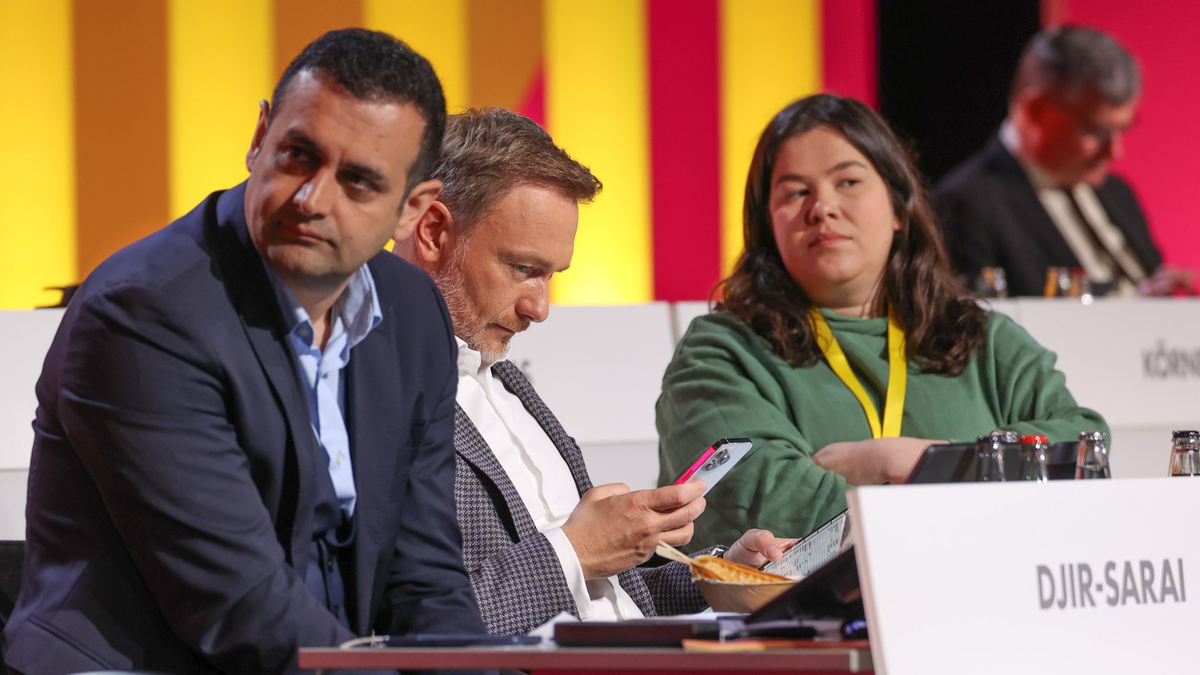 Abschluss FDP-Bundesparteitag - Foto: Joerg Carstensen/dpa