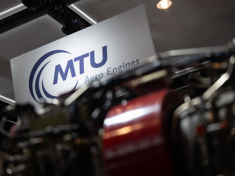 Der Triebwerkshersteller MTU verspricht den Anlegern zweistelliges Wachstum (Archivbild) - Foto: Sebastian Christoph Gollnow/dpa
