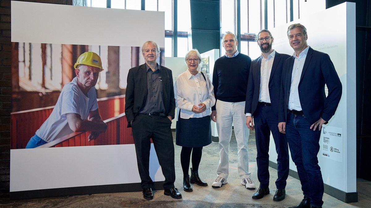 Industriegeschichten. Reportagen aus Museen, die keine waren / Sonderausstellung auf dem UNESCO-Welterbe Zollverein - Foto: presseportal.de