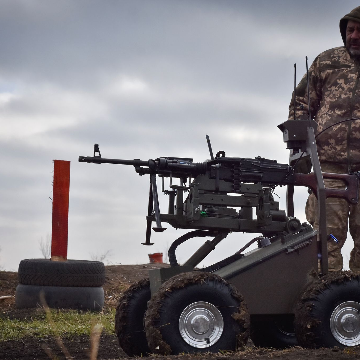 Neue Technik auf dem Schlachtfeld. (Archivbild) - Foto: Andriy Andriyenko/Ukrainian 65th Mechanised Brigade/AP/dpa