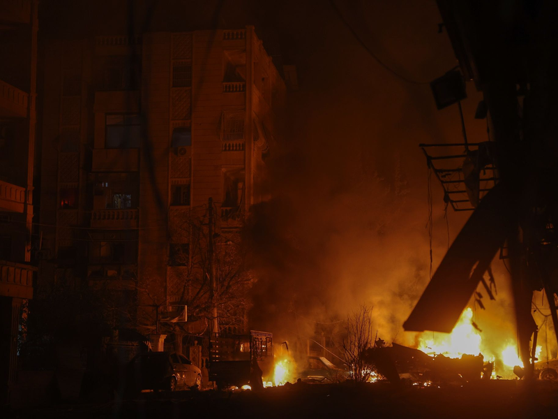 Die Gefahr unter anderem durch Landminen bleibt in Syrien sehr hoch. (Archivbild) - Foto: Ghaith Alsayed/AP/dpa