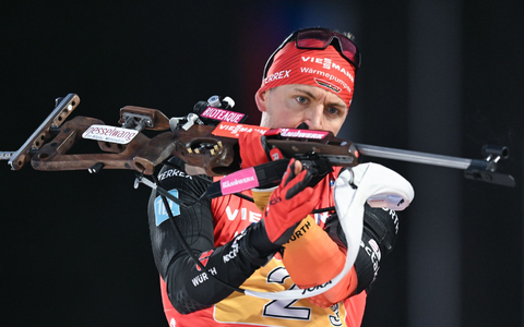 Philipp Nawrath schafft es auf den dritten Platz im Sprint. - Foto: Hendrik Schmidt/dpa