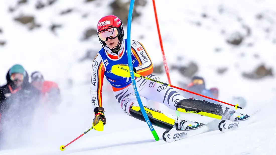 Lena Dürr ist knapp am Podest von Killington vorbeigeschrammt. - Bild: Expa/Johann Groder/APA/dpa