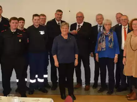 FW-KLE: Feuerwehr Kleve erhält Karl-und-Maria-Kisters-Preis - Foto: presseportal.de