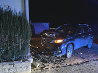 POL-MI: Alkoholisierter Autofahrer kracht in Hauswand - Foto: presseportal.de