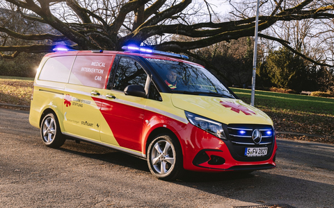 Klinikum Stuttgart erhält Medical Intervention Car (MIC) von der Björn Steiger Stiftung - Foto: presseportal.de