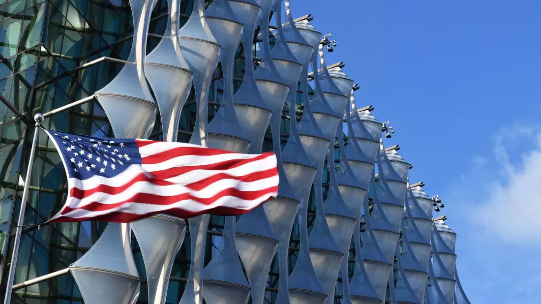 Wenn es nach Trump geht, soll ein Geschäftsmann aus Arkansas in der US-Botschaft in London das Sagen haben. (Archivbild) - Bild: John Stillwell/PA Wire/dpa