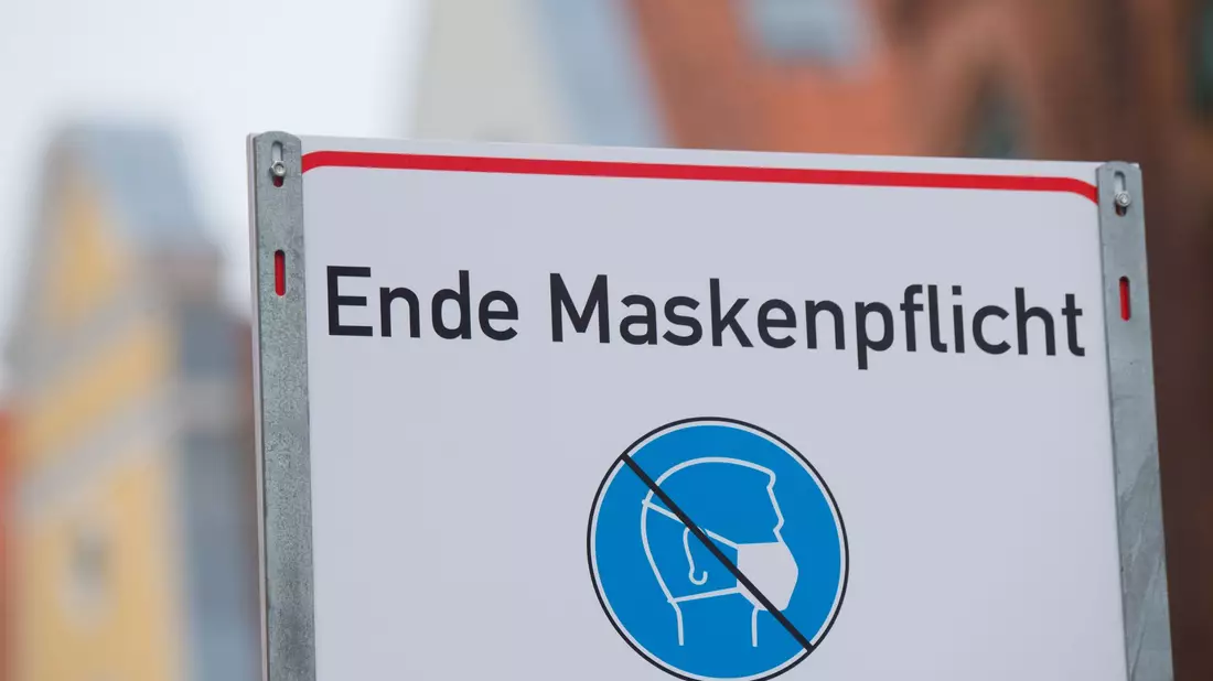 Seuchen waren stets eine Herausforderung für die Politik. (Archivbild) - Bild: Stefan Sauer/dpa
