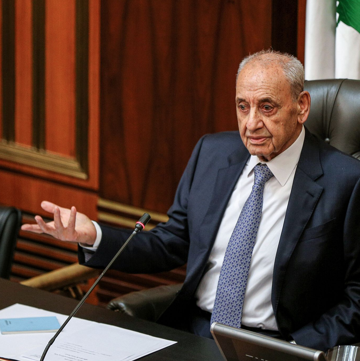 Libanons Parlamentspräsident Nabih Berri wirft Israel Dutzende Verstöße gegen die Waffenruhe mit der Hisbollah vor. - Foto: Marwan Naamani/dpa
