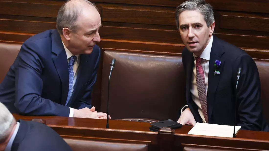 Die Parteien von Simon Harris und Micheál Martin wollen ihre Zusammenarbeit fortsetzen. (Archivbild) - Bild: ---/Maxwell Photography/Press Association/dpa