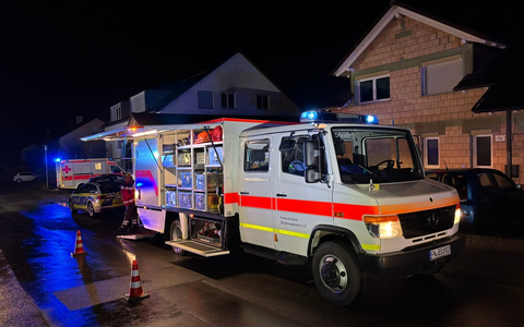 KFV Bodenseekreis: Großbrand in Neufrach - Feuerwehr verhindert Übergreifen auf Wohnhaus - Foto: presseportal.de