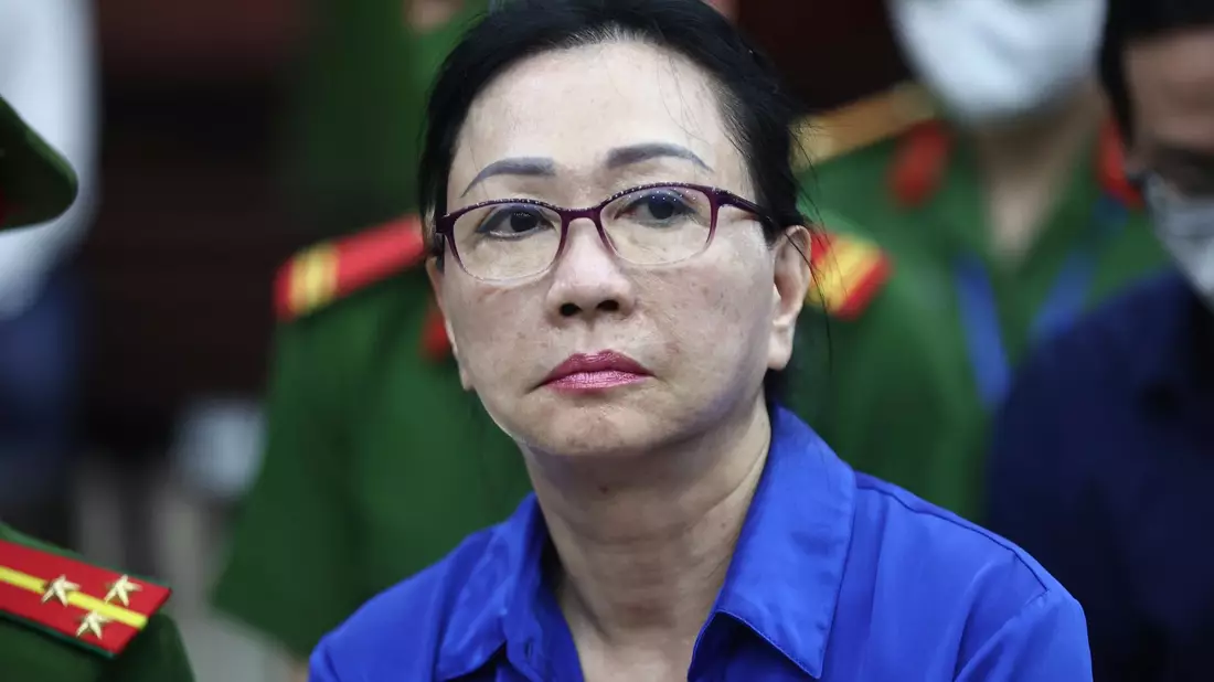 Die Immobilienmagnatin Truong My Lan muss viel Geld auftreiben, damit ihr Urteil noch umgewandelt werden könnte. - Bild: Tran Quynh/VNExpress/AP/dpa