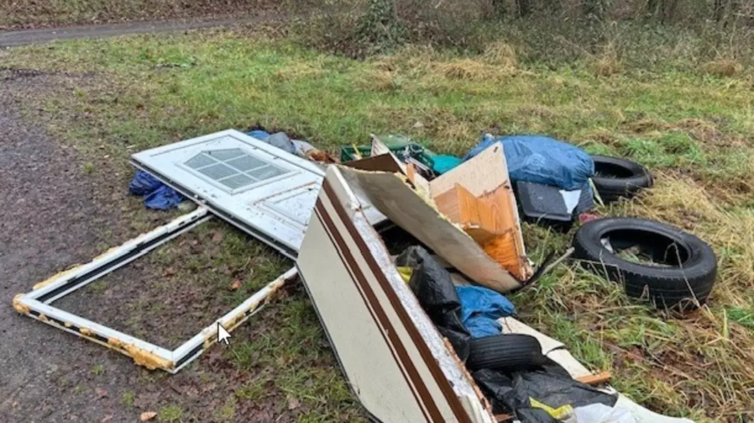 POL-PDMY: Illegale Müllentsorgung - Zeugen gesucht - Bild: presseportal.de