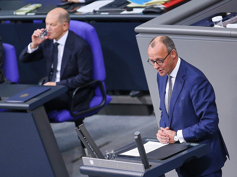 Olaf Scholz und Friedrich Merz (Archiv) - Foto: über dts Nachrichtenagentur
