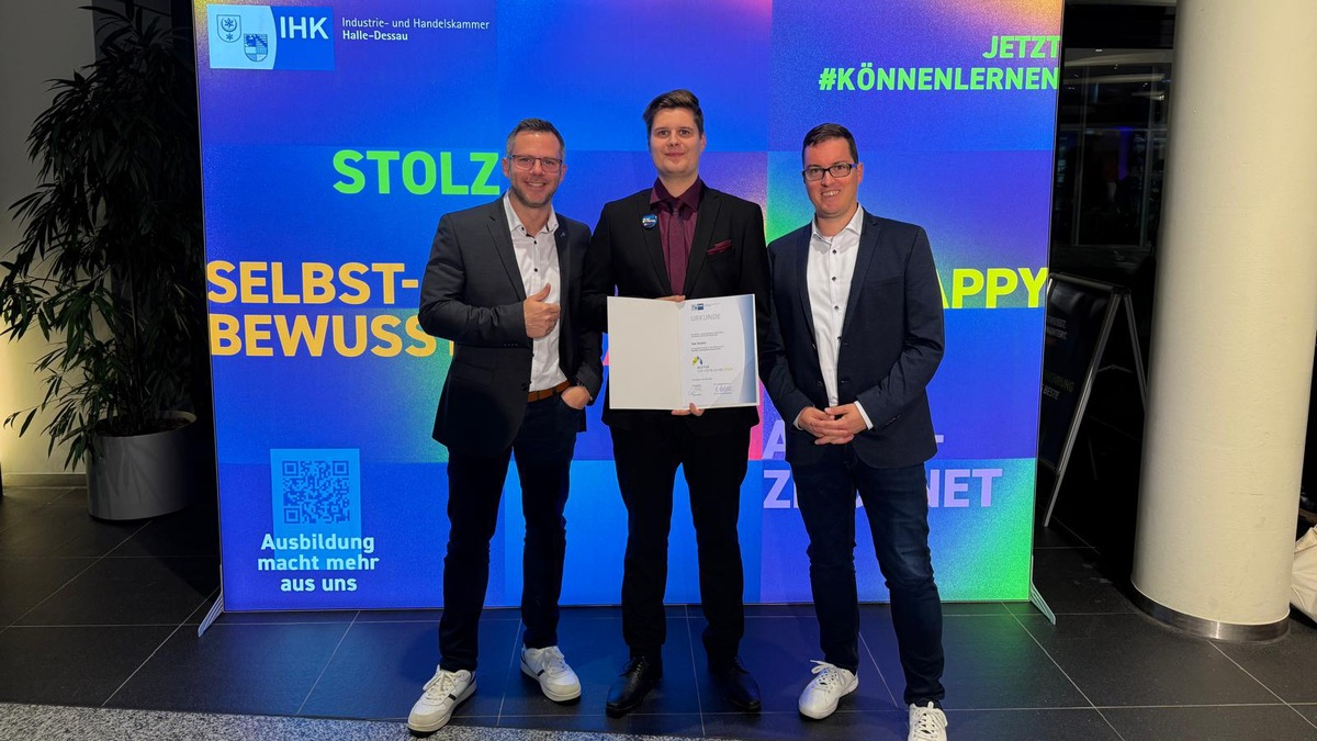 Die Bildungsfabrik: Flexibel, digital und erfolgreich – Wie Tom Niedner in nur einem Jahr zum Industriemeister wurde - Foto: presseportal.de