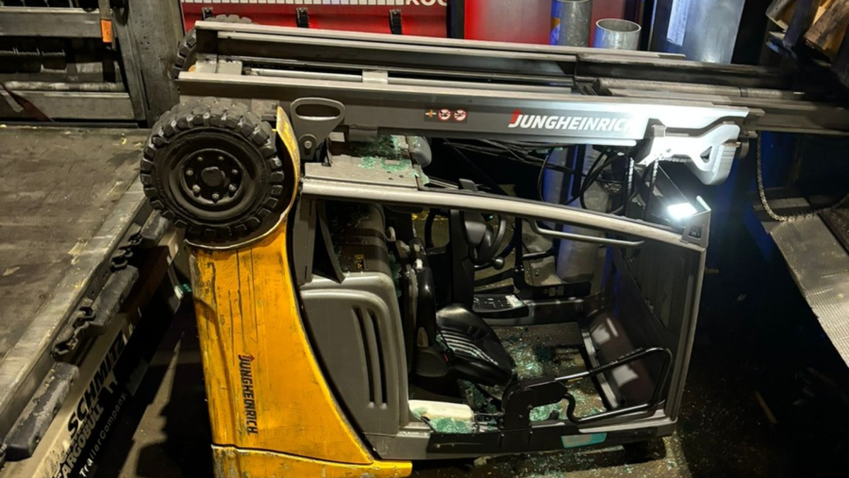 FW-EN: Wetter - Hilfeleistung am Abend und Brandmeldealarm am Mittag - Foto: presseportal.de