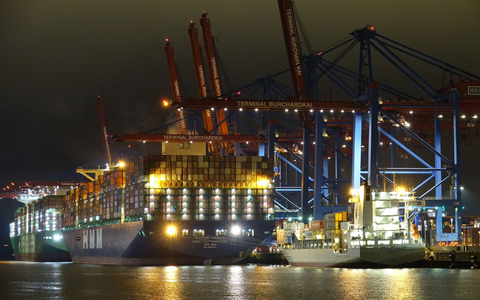 Ab 2025 sagt die OECD auch für Deutschland wieder ein verhaltenes Wachstum voraus (Archivbild). - Foto: Friedemann Kohler/dpa Ab 2025 sagt die OECD auch für Deutschland wieder ein verhaltenes Wachstum voraus (Archivbild). - Foto: Friedemann Kohler/dpa