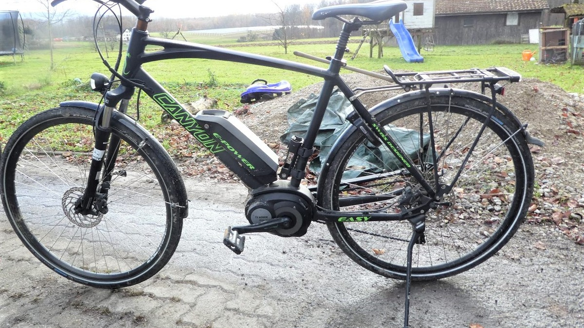 POL-FR: Grenzach-Wyhlen: Zwei vermeintlich entwendete Pedelecs in Geräteschuppen gefunden - Polizei sucht Besitzer der Pedelecs und Zeugen - Foto: presseportal.de