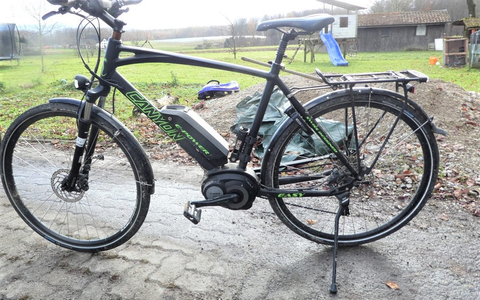 POL-FR: Grenzach-Wyhlen: Zwei vermeintlich entwendete Pedelecs in Geräteschuppen gefunden - Polizei sucht Besitzer der Pedelecs und Zeugen - Foto: presseportal.de