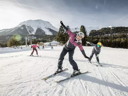 Großer Skispaß für kleines Geld - Die Outdoorregion Imst ist die Familien-Option für Tirol - Foto: presseportal.de