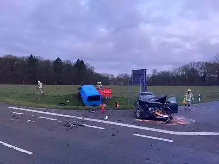POL-COE: Lüdinghausen-Seppenrade, B58, Alter Dülmener Landweg, Kökelsumer Straße/Zwei Verletzte bei Verkehrsunfall - Foto: presseportal.de