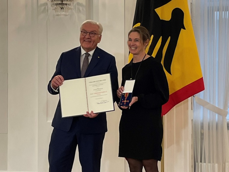 BPOLP Potsdam: SPORT TUT GUT(ES) - Freilassinger Bundespolizistin mit dem Verdienstorden der Bundesrepublik Deutschland ausgezeichnet - Foto: presseportal.de