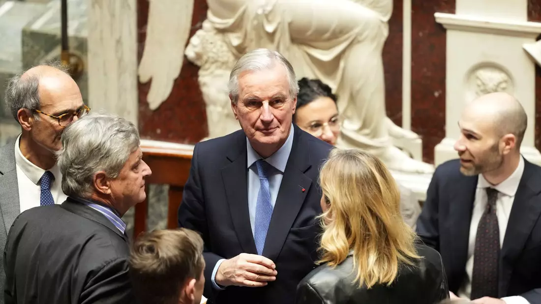 Michel Barniers Regierung ist erst knapp drei Monate im Amt. - Bild: Michel Euler/AP/dpa