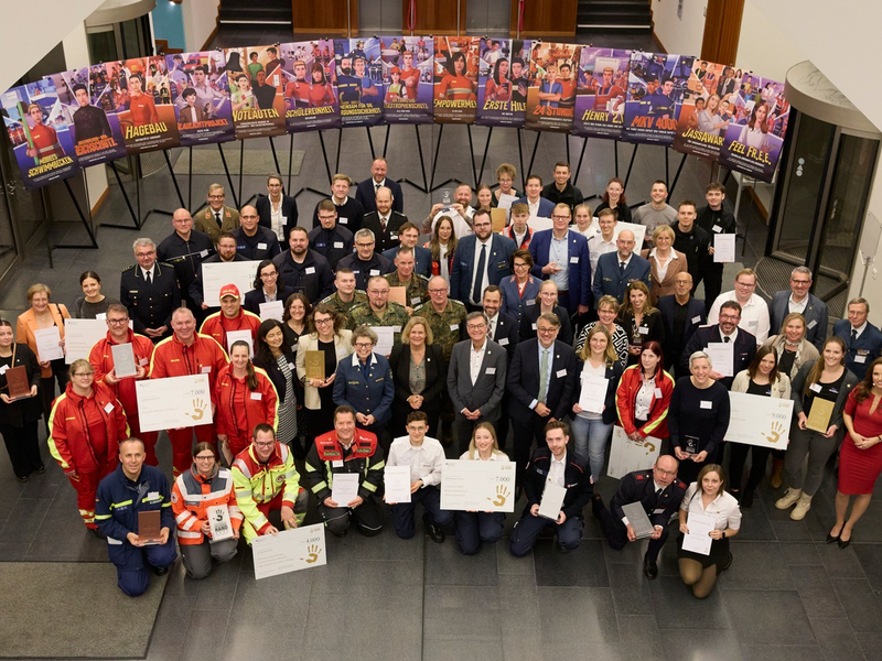 THW HH MV SH: THW Landesverband Hamburg, Mecklenburg-Vorpommern, Schleswig-Holstein erzielt herausragenden Erfolg beim Förderpreis Helfende Hand 2024 - Foto: presseportal.de