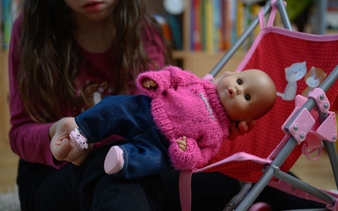 Firmen setzen auf Gendermarketing. So können mehr Produkte verkaufen. (Symbolbild) - Foto: Hendrik Schmidt/dpa Firmen setzen auf Gendermarketing. So können mehr Produkte verkaufen. (Symbolbild) - Foto: Hendrik Schmidt/dpa