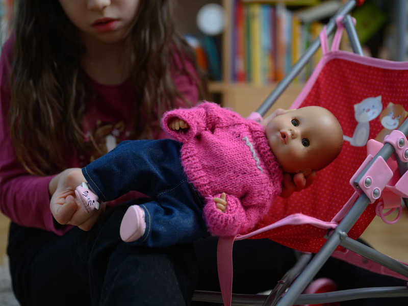 Firmen setzen auf Gendermarketing. So können mehr Produkte verkaufen. (Symbolbild) - Foto: Hendrik Schmidt/dpa