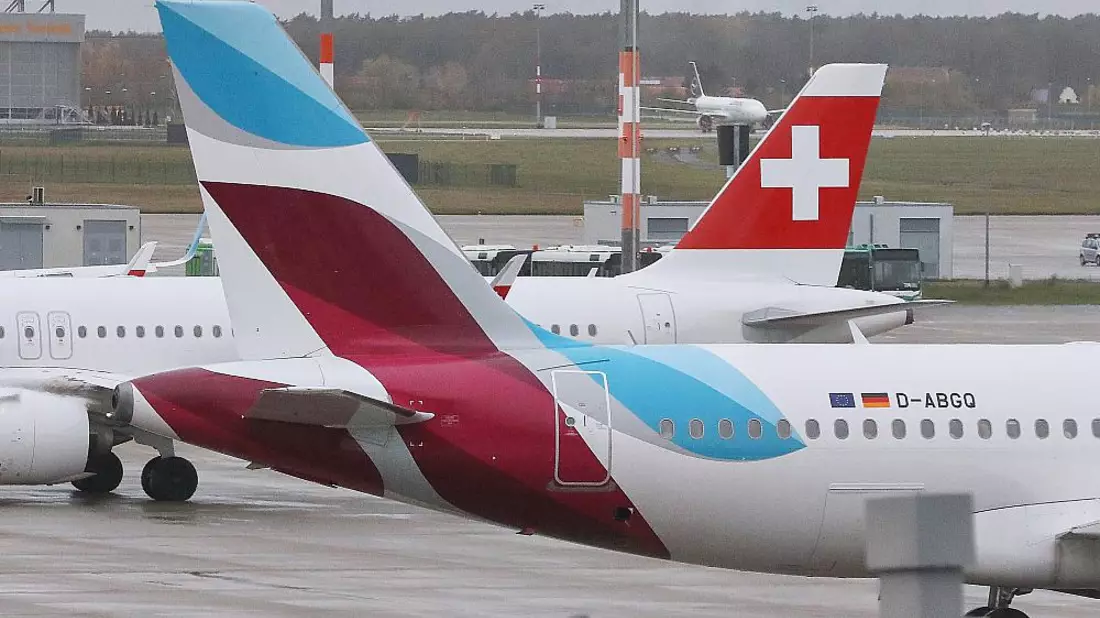 Flugzeuge von Eurowings und Swissair (Archiv) - Bild: über dts Nachrichtenagentur