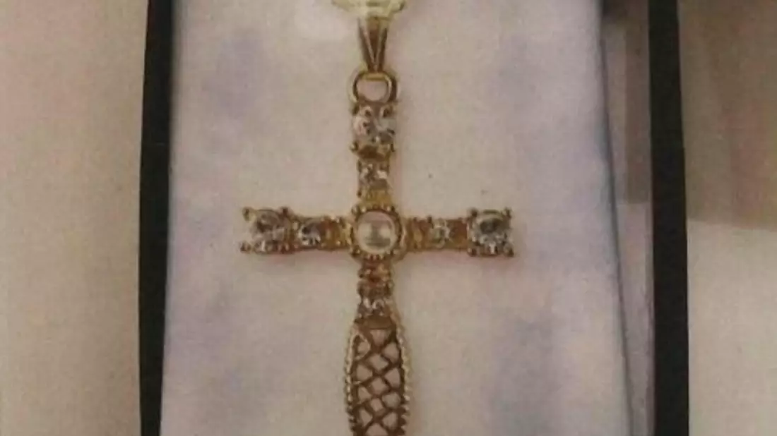 POL-HB: Nr.: 0761 --Einbrecher erbeuten Goldschmuck-- - Bild: presseportal.de