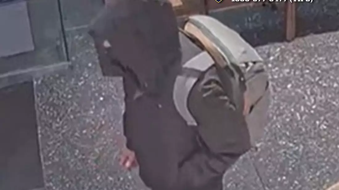 Der Schütze soll dunkle Kleidung und eine Kapuze getragen haben.  - Bild: New York City Police Department/ZUMA Press Wire/dpa