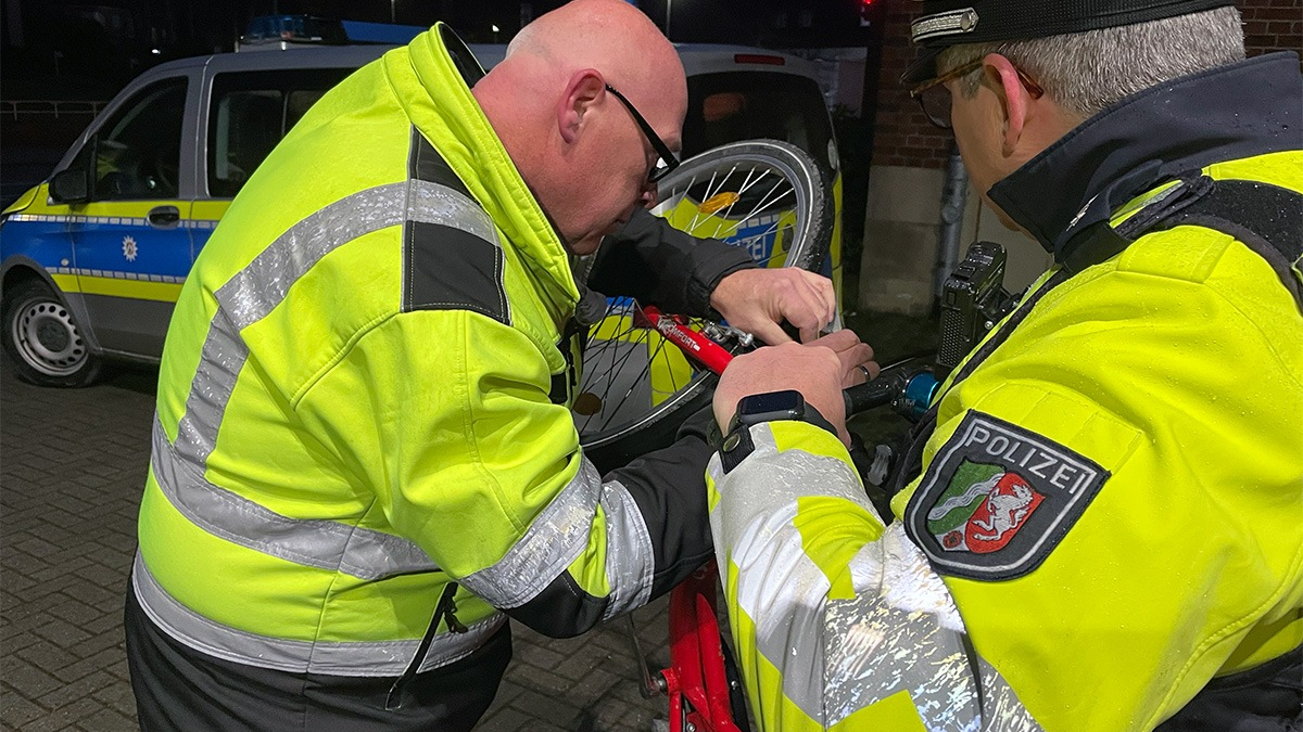 POL-COE: Kreis Coesfeld/ Lichtkontrollen an Fahrrädern - Foto: presseportal.de