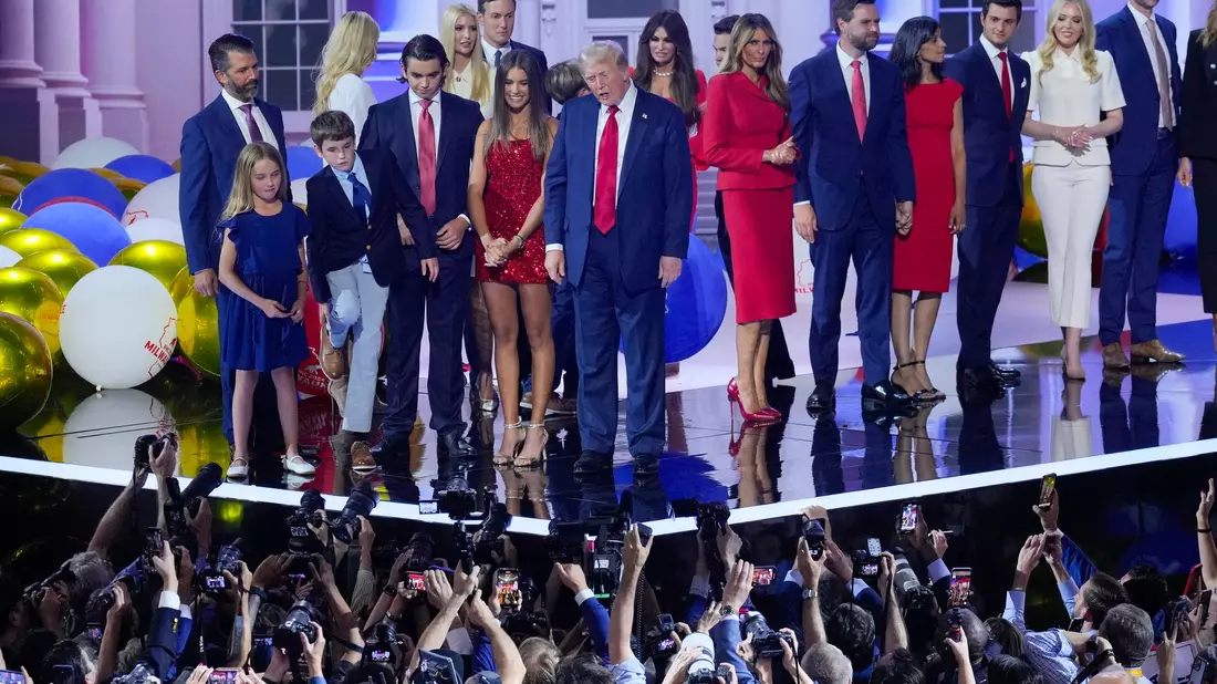 Trumps älteste Enkelin Kai hatte beim Parteitag der Republikaner ihren ersten großen Auftritt. (Archivbild) - Bild: J. Scott Applewhite/AP/dpa