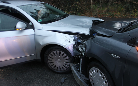 POL-SO: Frontalzusammenstoß in Hattrop - Foto: presseportal.de