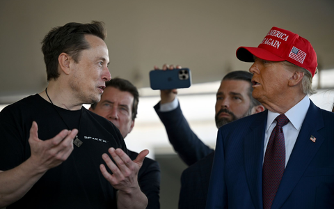 Elon Musk wird Donald Trump beraten  - Foto: Brandon Bell/Getty Images North America Pool via AP/dpa