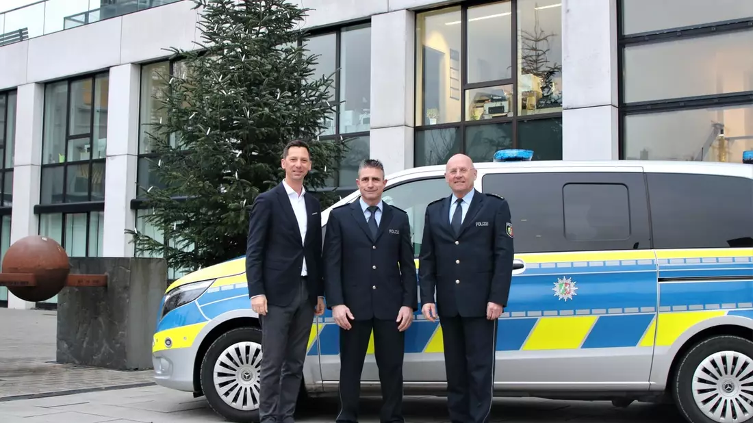 POL-SI: Foto im Anhang: Andreas Hartmann ist neuer Leiter der Polizeiwache Siegen - #polsiwi - Bild: presseportal.de