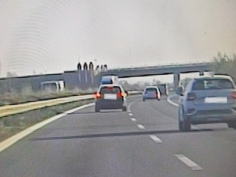 POL-HST: (Vor)Drängeln kann teuer werden - Foto: presseportal.de