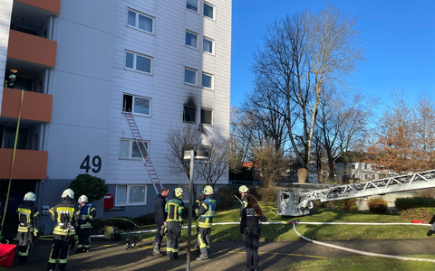 LRA-Ravensburg: Feuerwehr rettet eine Person bei Zimmerbrand - Foto: presseportal.de